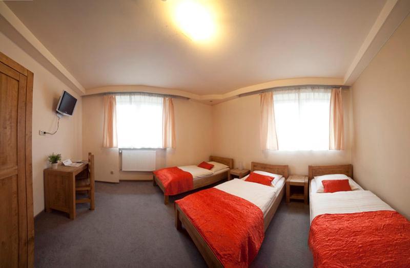 Bedrooms 3 Maja 15A Lodz  Room photo